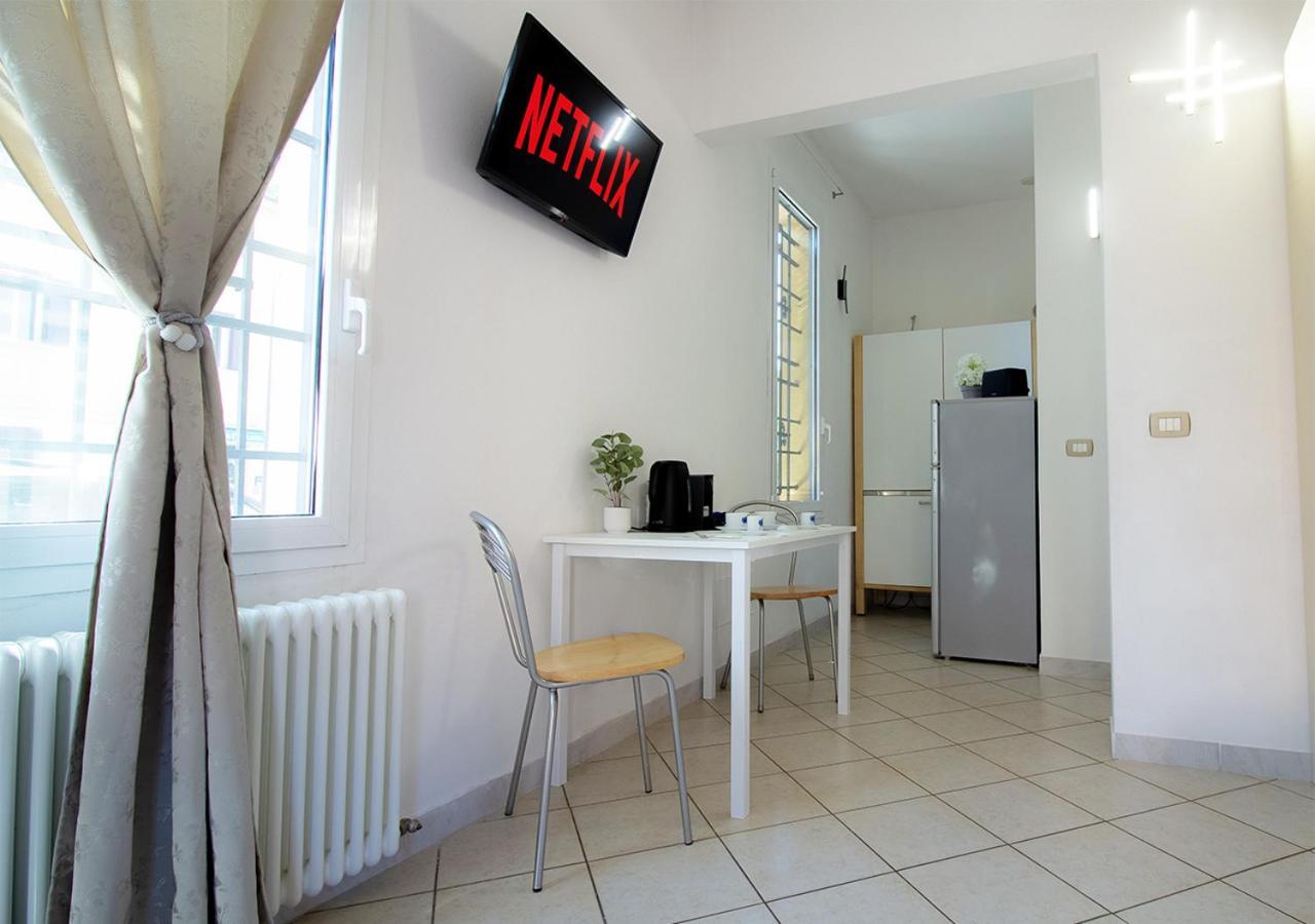 Athena Rooms - Parcheggio Privato Bolonha Exterior foto