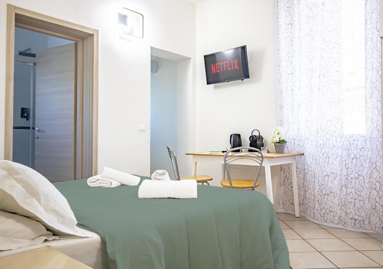 Athena Rooms - Parcheggio Privato Bolonha Exterior foto